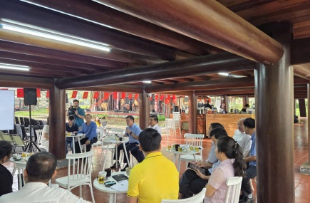 BAVINA THAM DỰ CHƯƠNG TRÌNH 